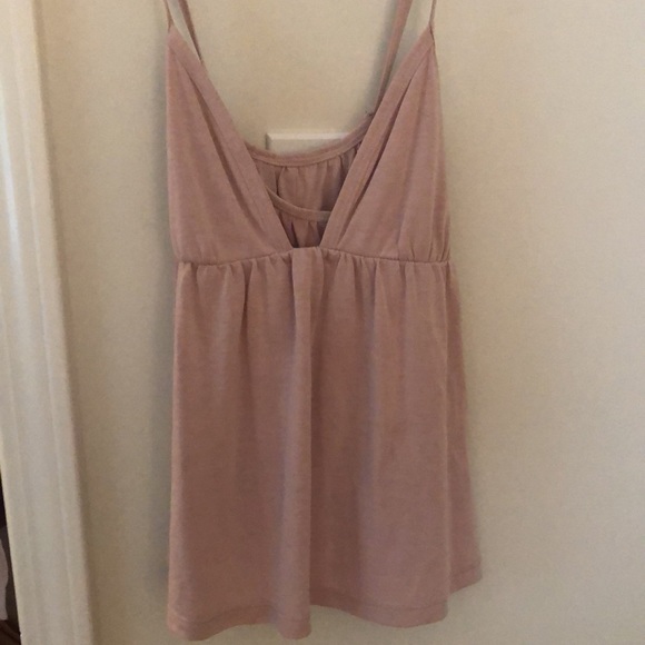 Light pink tank - Picture 2 of 3